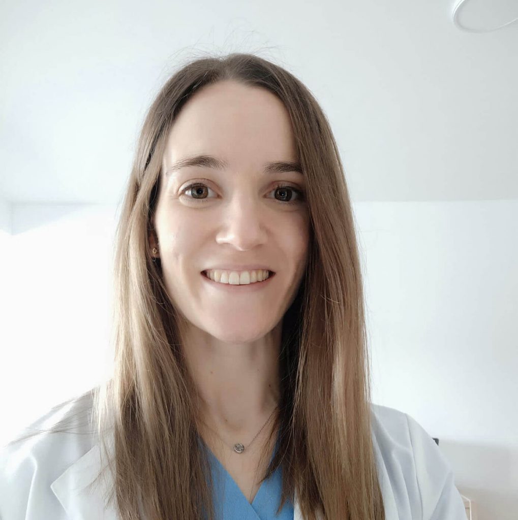Fotografía Dra. Iria Fuentetaja Odontóloga en Santiago de Compostela